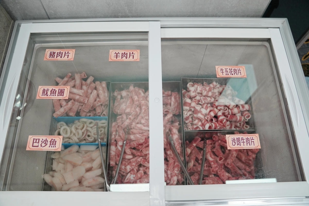 【羊霸天下羊肉爐內壢旗艦店】內壢超人氣火鍋吃到飽餐廳搬新家 豐富自助吧無限量供應通通吃到飽