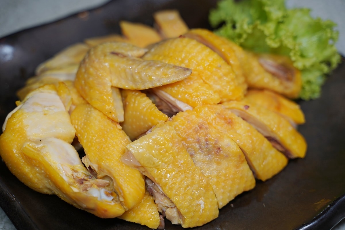 【花蓮市區桌菜料理推薦】創立於1970年花蓮菜優選餐廳 招牌土雞/鮮蚵煎蛋美味必點 竹陽海鮮餐廳