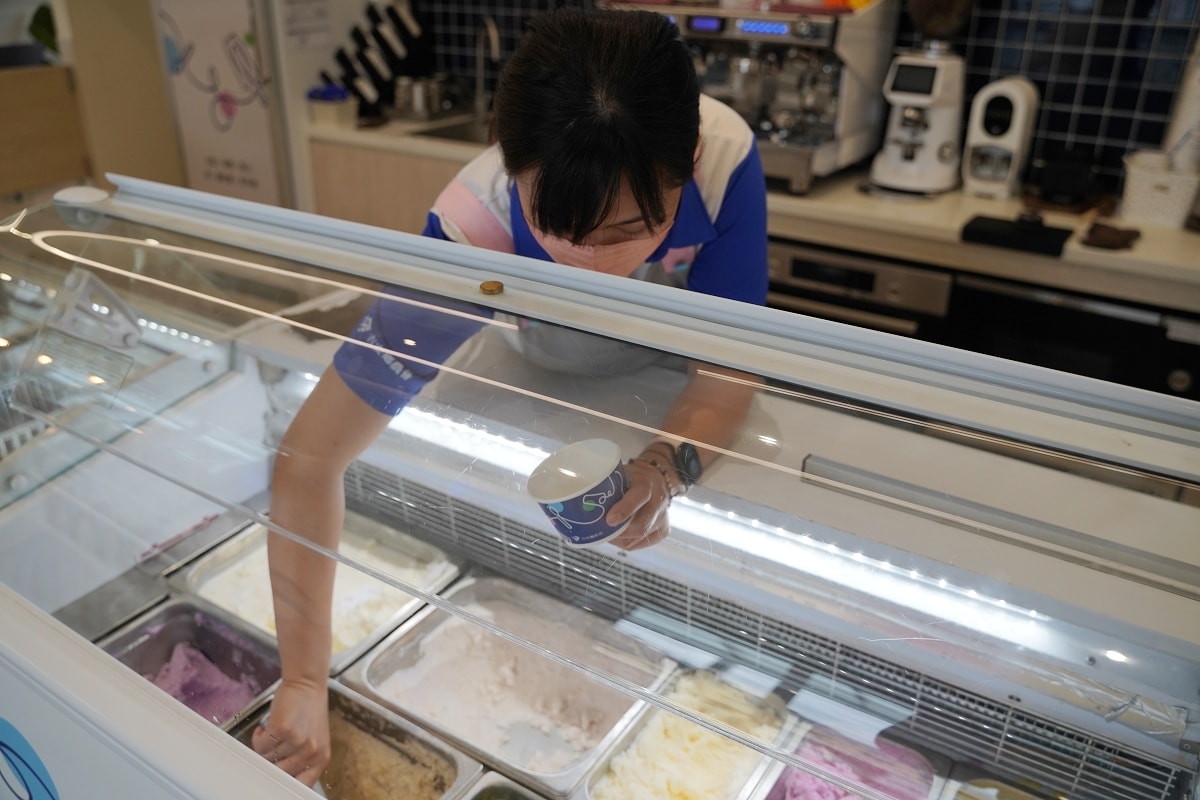 【花蓮吉安冰店推薦】吉安鄉農會真材實料花式冰淇淋 花蓮農特產伴手禮集散地 山海正甜吉製冰所 - 第6張圖 【花蓮吉安冰店推薦】吉安鄉農會真材實料花式冰淇淋 花蓮農特產伴手禮集散地 山海正甜吉製冰所