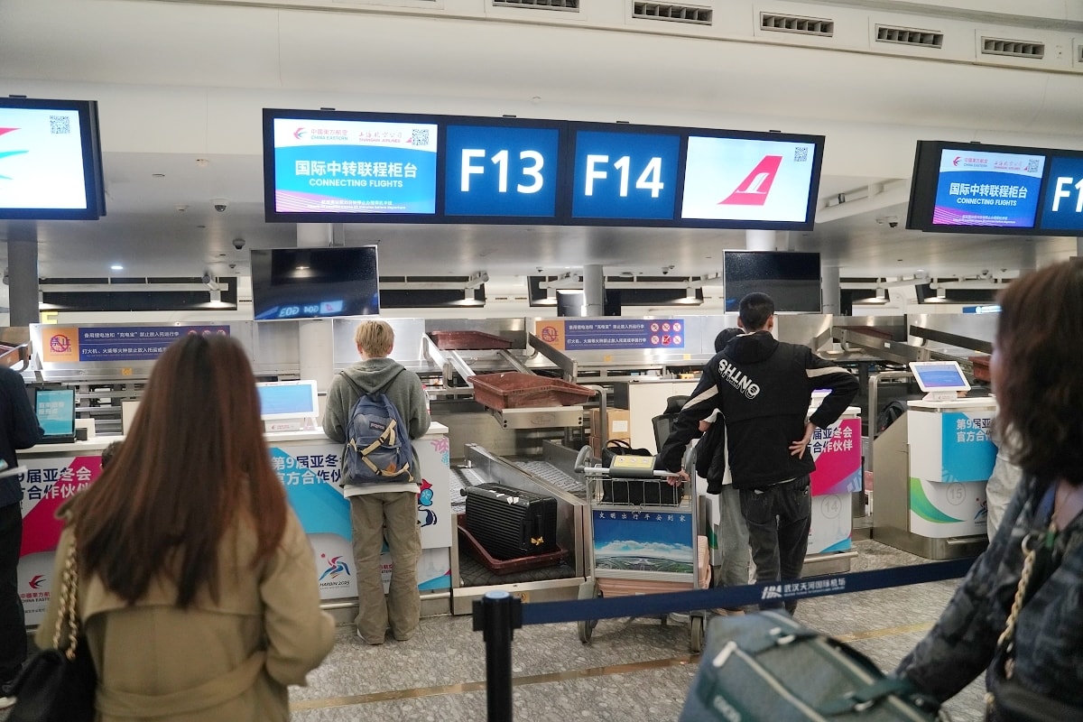 【武漢天河國際機場飛桃園國際機場】中轉上海浦東國際機場環境美食介紹 中國東方航空飛機餐開箱 - 第6張圖 【武漢天河國際機場飛桃園國際機場】中轉上海浦東國際機場環境美食介紹 中國東方航空飛機餐開箱