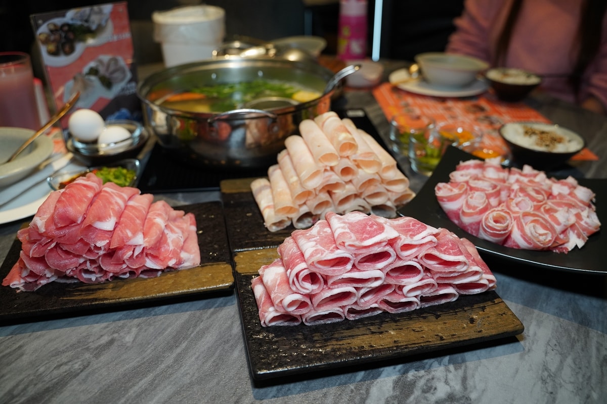 【食鍋性也】青埔美食火鍋吃到飽推薦 鮮魚蛤蜊鮮美甘甜湯頭 超低價+219升級肉品吃的超過癮 - 第19張圖 【食鍋性也】青埔美食火鍋吃到飽推薦 鮮魚蛤蜊鮮美甘甜湯頭 超低價+219升級肉品吃的超過癮