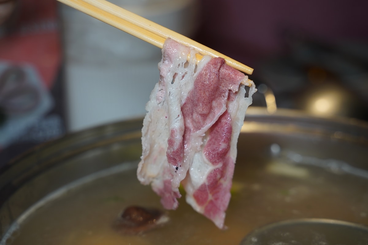 【食鍋性也】青埔美食火鍋吃到飽推薦 鮮魚蛤蜊鮮美甘甜湯頭 超低價+219升級肉品吃的超過癮 - 第26張圖 【食鍋性也】青埔美食火鍋吃到飽推薦 鮮魚蛤蜊鮮美甘甜湯頭 超低價+219升級肉品吃的超過癮