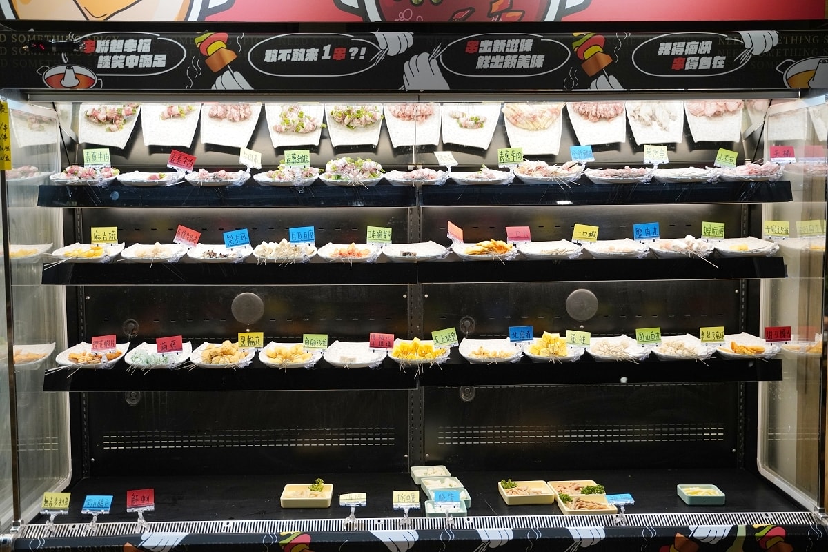 【林口A9環球購物中心美食推薦】全台首家百種串串任選 179元自助吧吃到飽 想干麻串串鍋物城 - 第10張圖 【林口A9環球購物中心美食推薦】全台首家百種串串任選 179元自助吧吃到飽 想干麻串串鍋物城