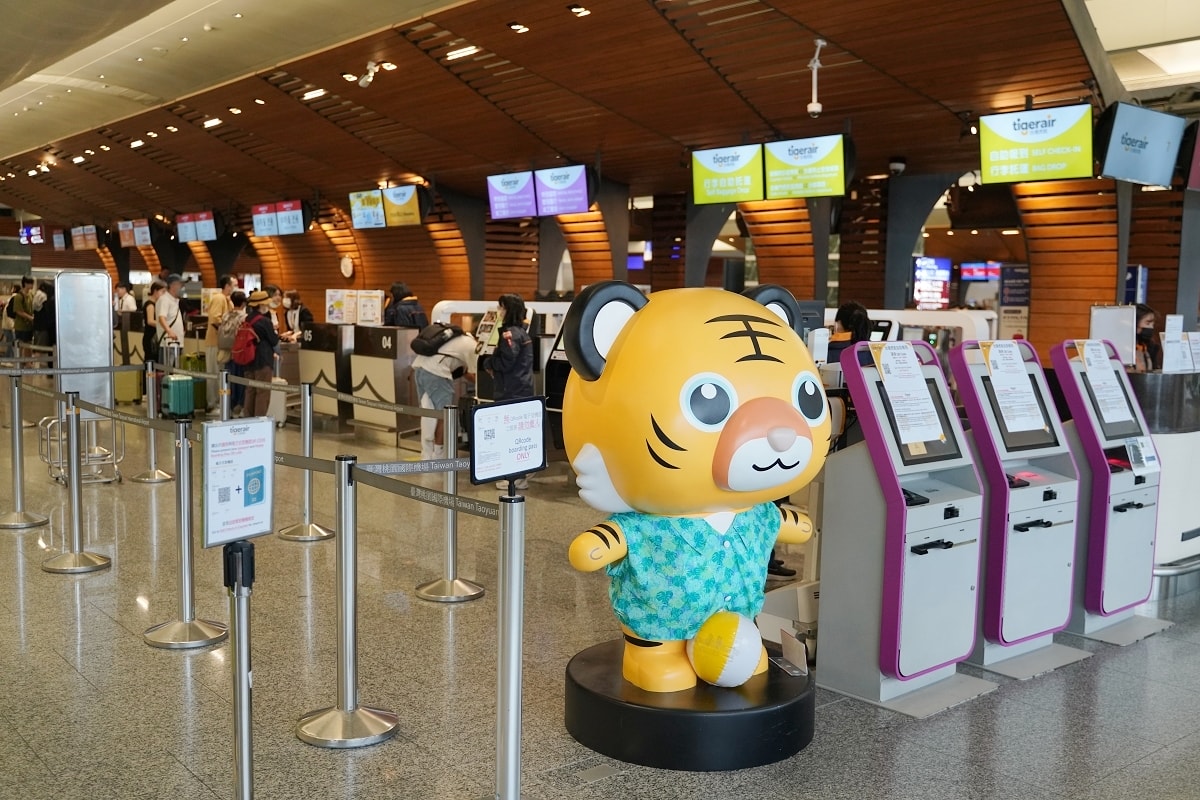 【桃園國際機場飛岡山桃太郎機場】台灣虎航IT214搭乘心得分享 搭乘利木津巴士往JR岡山站 - 第2張圖 【桃園國際機場飛岡山桃太郎機場】台灣虎航IT214搭乘心得分享 搭乘利木津巴士往JR岡山站