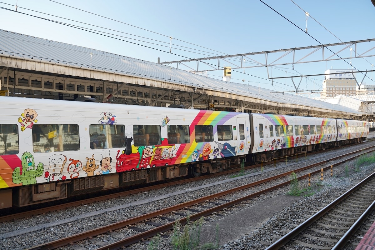 【JR岡山車站往JR鳥取車站】搭乘超級因幡特急列車 スーパーいなば Super Inaba - 第11張圖 【JR岡山車站往JR鳥取車站】搭乘超級因幡特急列車 スーパーいなば Super Inaba