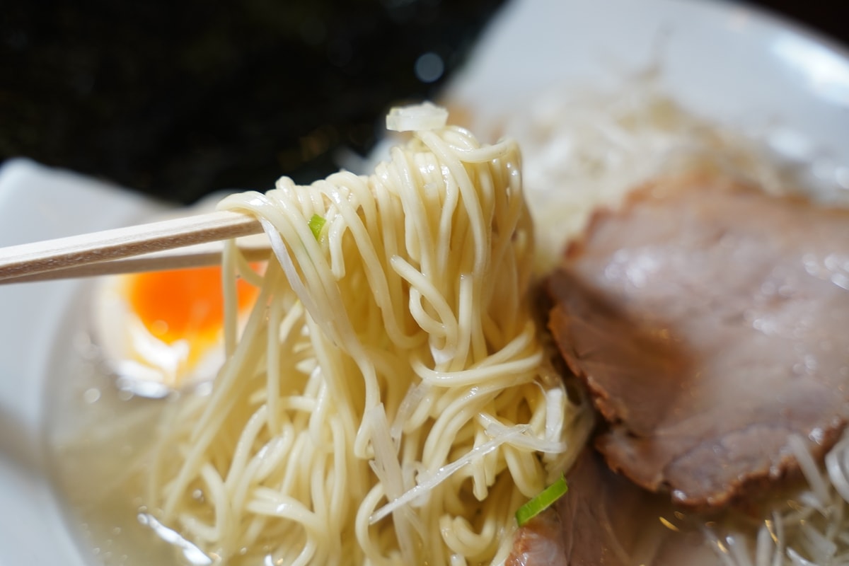 【鳥取拉麵推薦】山陰特產飛魚乾海鮮高湯+鳥取特產白洋蔥 招牌元祖燒蔥拉麵 本家夢屋扇町店 - 第11張圖 【鳥取拉麵推薦】山陰特產飛魚乾海鮮高湯+鳥取特產白洋蔥 招牌元祖燒蔥拉麵 本家夢屋扇町店