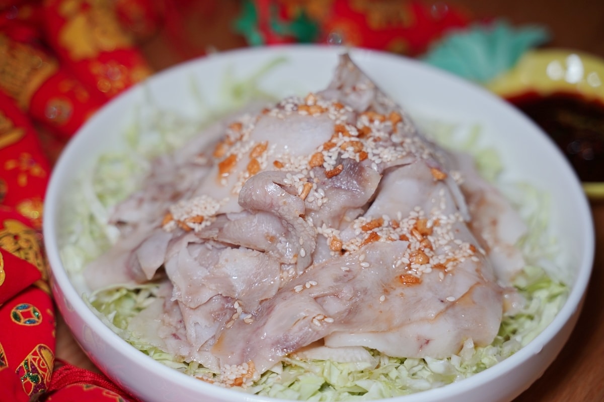 【阿美私房年菜】45年老字號雲式美味年菜 雲南手工破酥包/大腸香辣鍋/雲南大薄片/雲燒牛腩