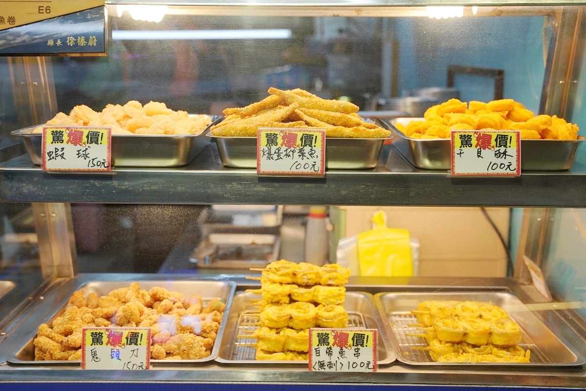 【花蓮東大門夜市海鮮推薦】夜市王第六集海鮮王第五名 厚切無剌白帶魚卷 苡娜廚房原住民一條街 - 第3張圖 【花蓮東大門夜市海鮮推薦】夜市王第六集海鮮王第五名 厚切無剌白帶魚卷 苡娜廚房原住民一條街
