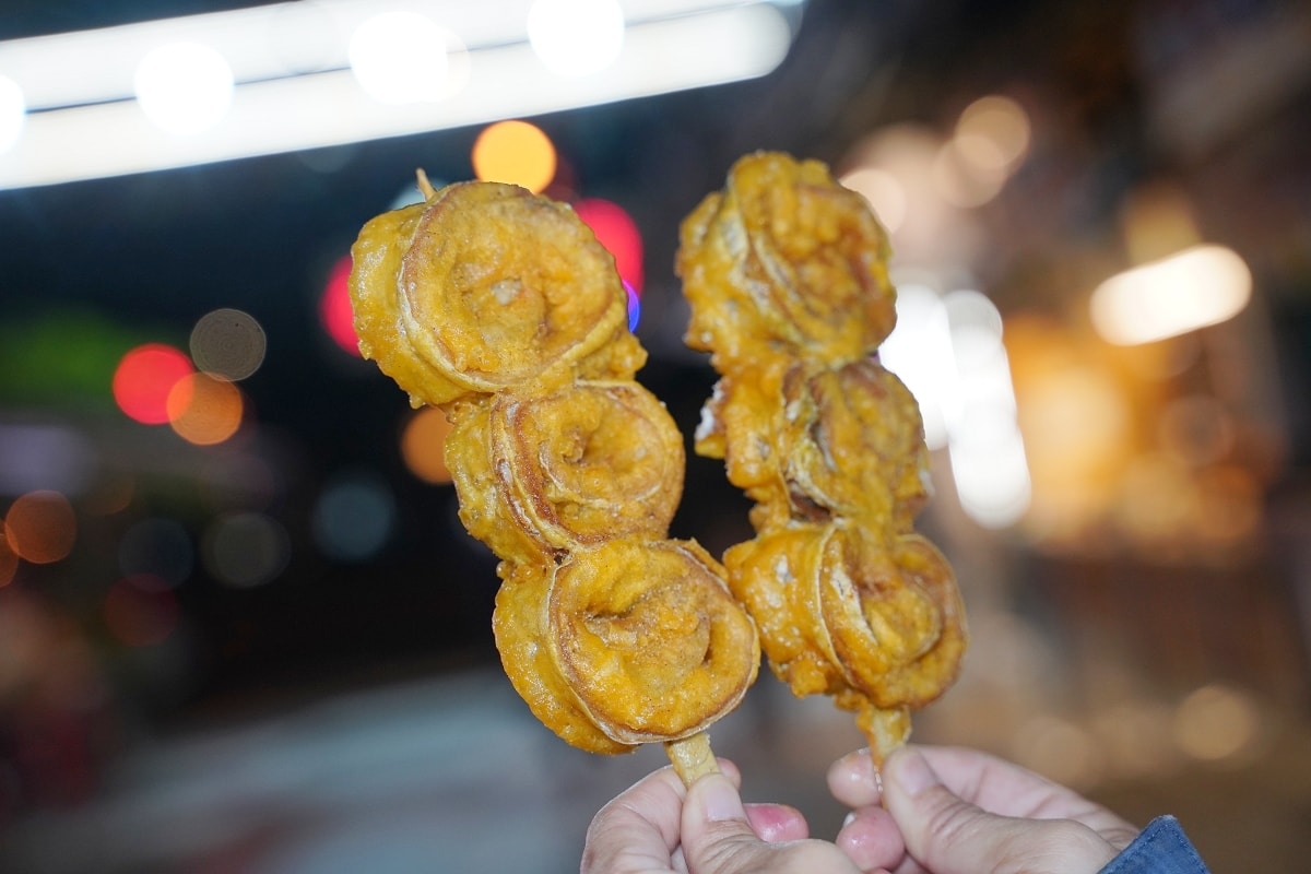 【花蓮東大門夜市海鮮推薦】夜市王第六集海鮮王第五名 厚切無剌白帶魚卷 苡娜廚房原住民一條街 - 第5張圖 【花蓮東大門夜市海鮮推薦】夜市王第六集海鮮王第五名 厚切無剌白帶魚卷 苡娜廚房原住民一條街