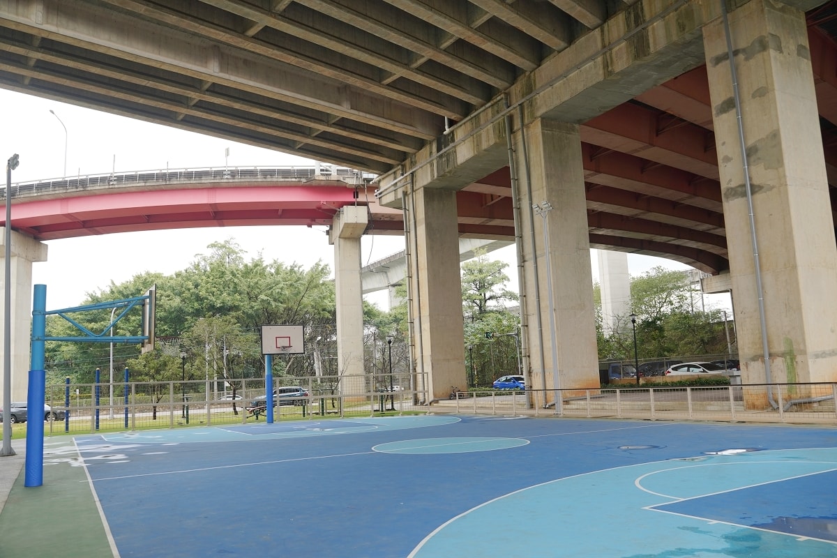 【平鎮兒童公園推薦】平鎮66橋下最新親子公園 高難度挑戰遊戲場19道關卡 平鎮運動公園 - 第6張圖 【平鎮兒童公園推薦】平鎮66橋下最新親子公園 高難度挑戰遊戲場19道關卡 平鎮運動公園