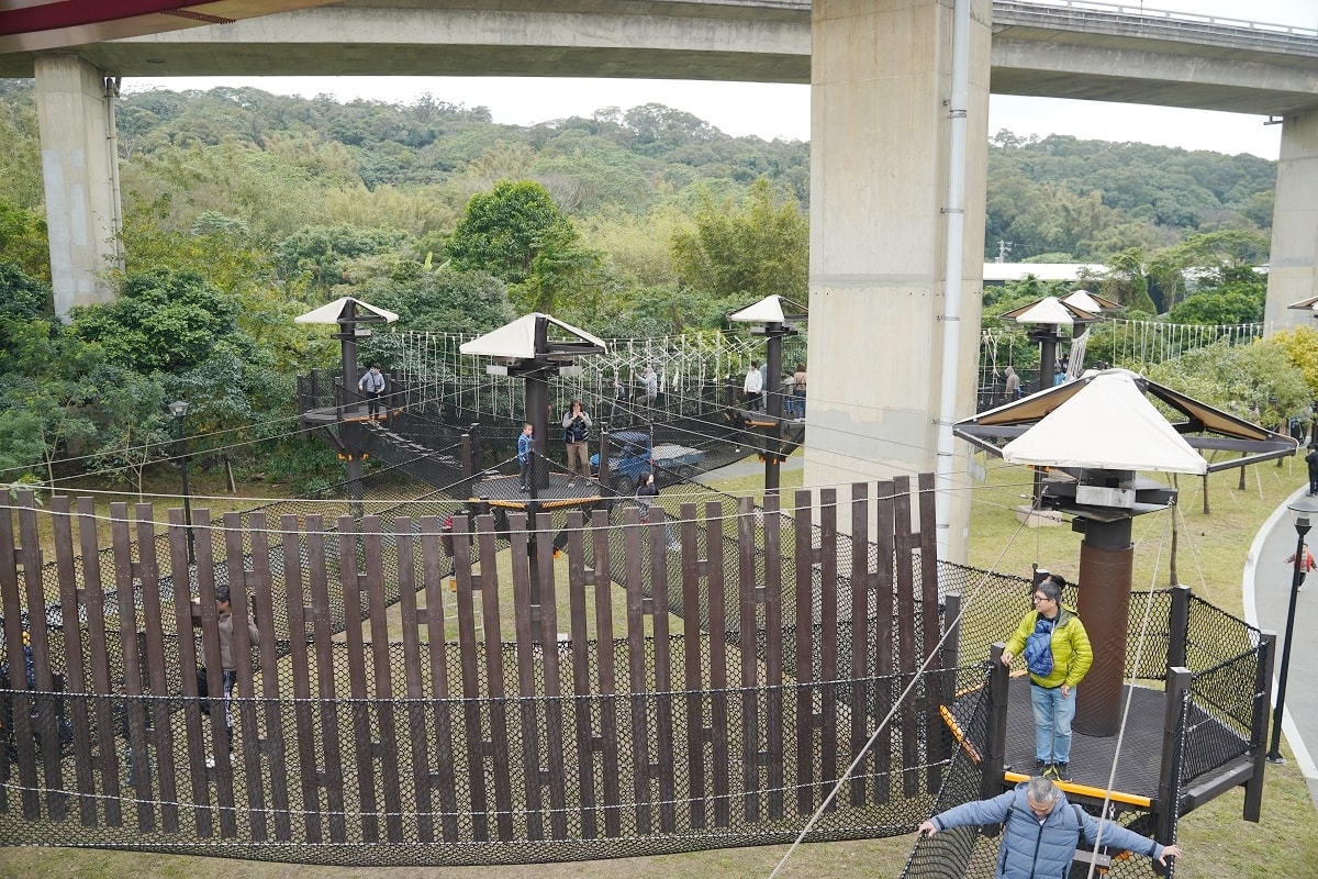 【平鎮兒童公園推薦】平鎮66橋下最新親子公園 高難度挑戰遊戲場19道關卡 平鎮運動公園 - 第29張圖 【平鎮兒童公園推薦】平鎮66橋下最新親子公園 高難度挑戰遊戲場19道關卡 平鎮運動公園