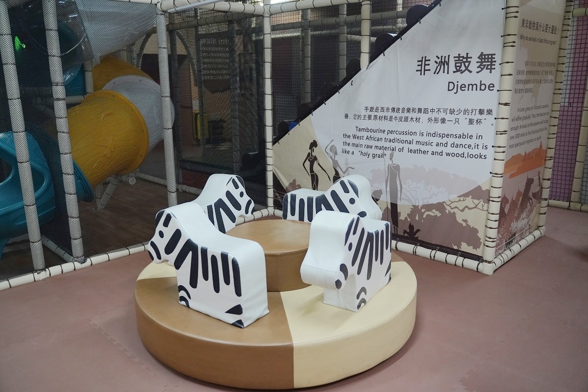 【桃園室內兒童樂園推薦】桃園最狂500坪SAFARI非洲探索運動樂園 卡通尼樂園台茂店 - 第15張圖 【桃園室內兒童樂園推薦】桃園最狂500坪SAFARI非洲探索運動樂園 卡通尼樂園台茂店