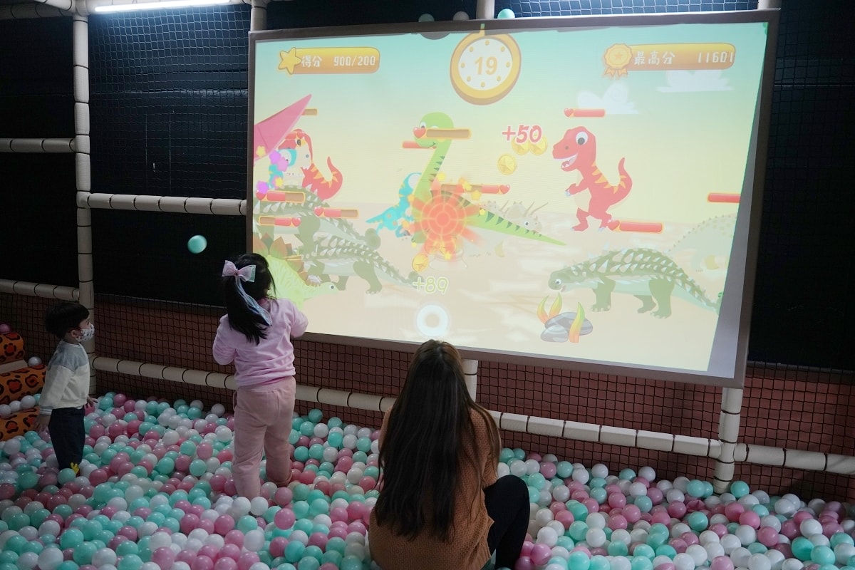 【桃園室內兒童樂園推薦】桃園最狂500坪SAFARI非洲探索運動樂園 卡通尼樂園台茂店 - 第19張圖 【桃園室內兒童樂園推薦】桃園最狂500坪SAFARI非洲探索運動樂園 卡通尼樂園台茂店