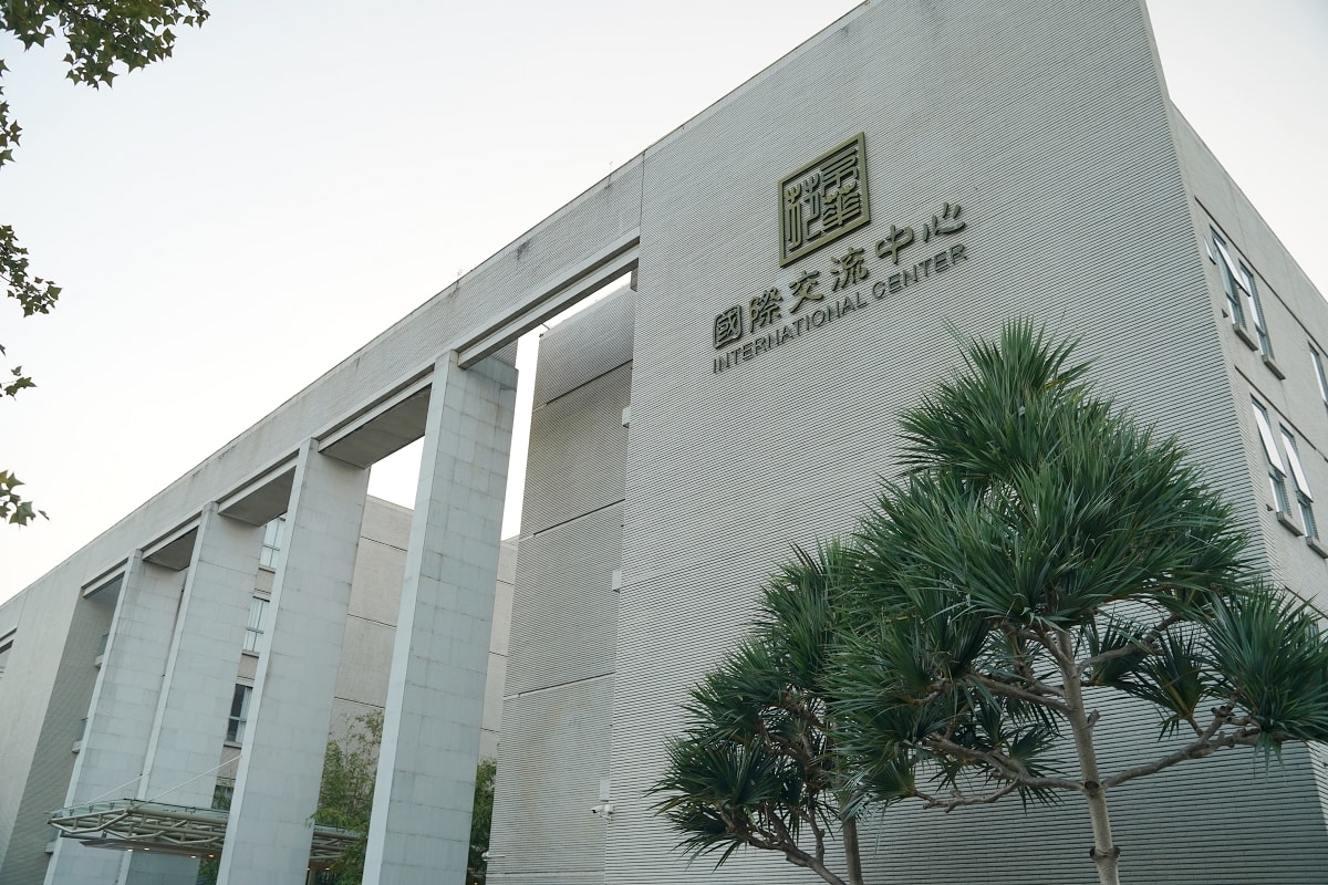 【珠海京華苑大酒店】北師大珠海分校國際交流中心3星級住宿旅店 豪華雙人房台幣不用1500元