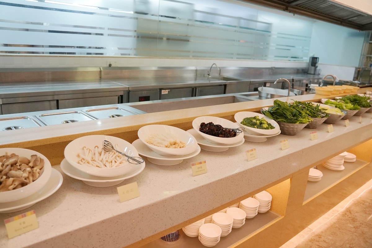 【中山東方海悅酒店】中國廣東中山五星級飯店 鄰近孫文西路步行街 特色素食早餐自助吧吃到飽