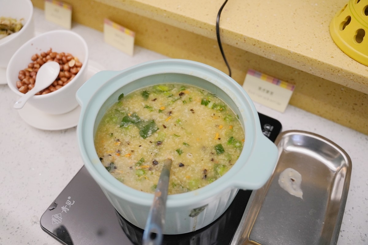【中山東方海悅酒店】中國廣東中山五星級飯店 鄰近孫文西路步行街 特色素食早餐自助吧吃到飽