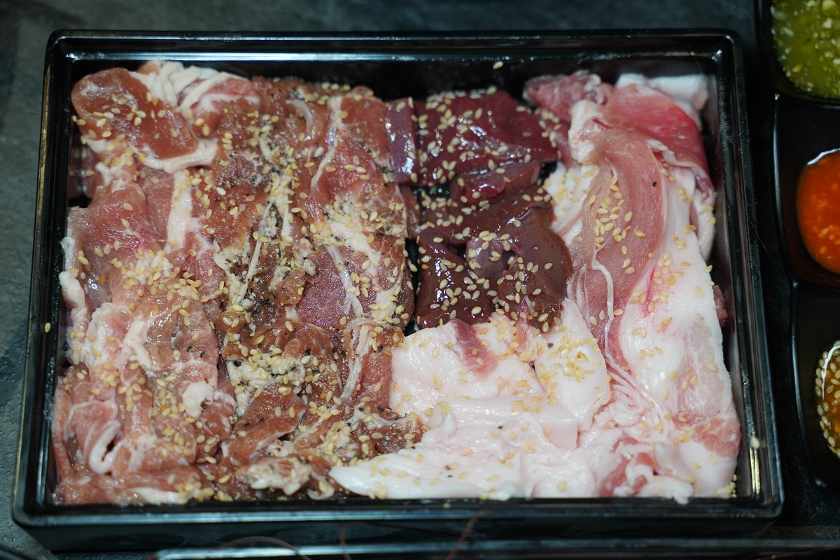 【MooKata泰豪樂泰國燒肉店】台北行天宮周邊特色燒烤餐廳推薦 泰式燒烤兩吃+泰式料理