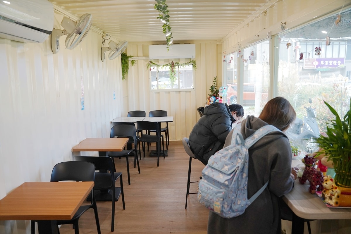 【觀音早午餐推薦】草漯貨櫃工業風早午餐 平價實惠好停車/線上點餐LINEPAY 采育早午餐 - 第2張圖 【觀音早午餐推薦】草漯貨櫃工業風早午餐 平價實惠好停車/線上點餐LINEPAY 采育早午餐