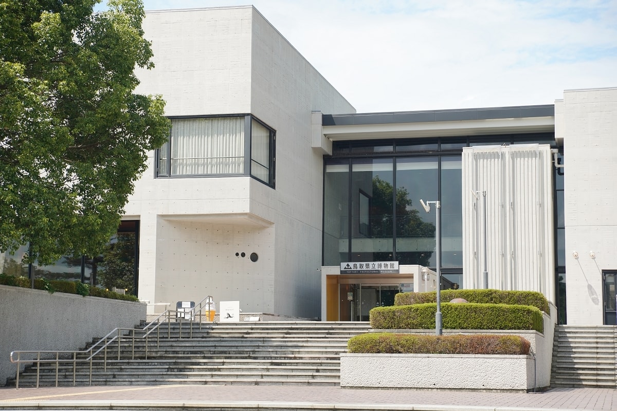 【鳥取免費景點推薦】指定重要文化財「仁風閣」鳥取指定名勝「宝隆院庭園」鳥取城跡(久松公園)