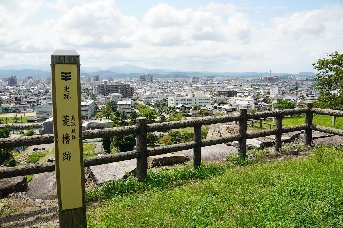 【鳥取免費景點推薦】指定重要文化財「仁風閣」鳥取指定名勝「宝隆院庭園」鳥取城跡(久松公園)