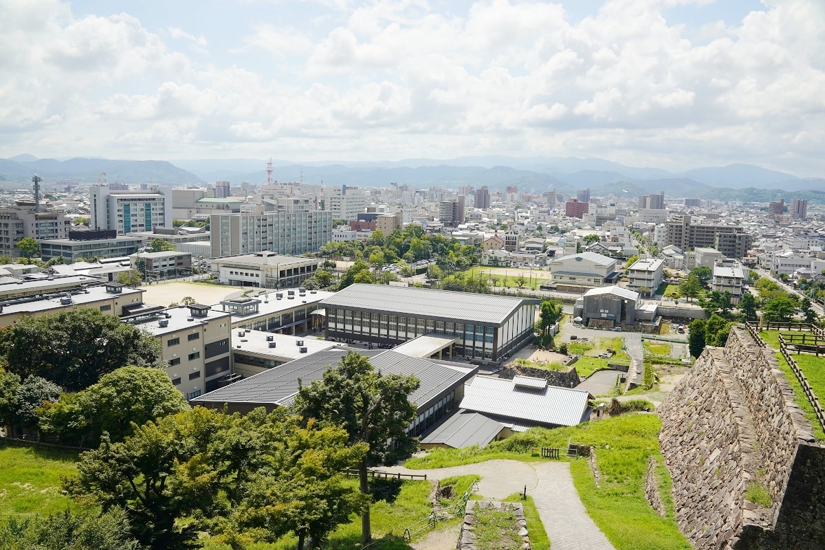 【鳥取免費景點推薦】指定重要文化財「仁風閣」鳥取指定名勝「宝隆院庭園」鳥取城跡(久松公園)