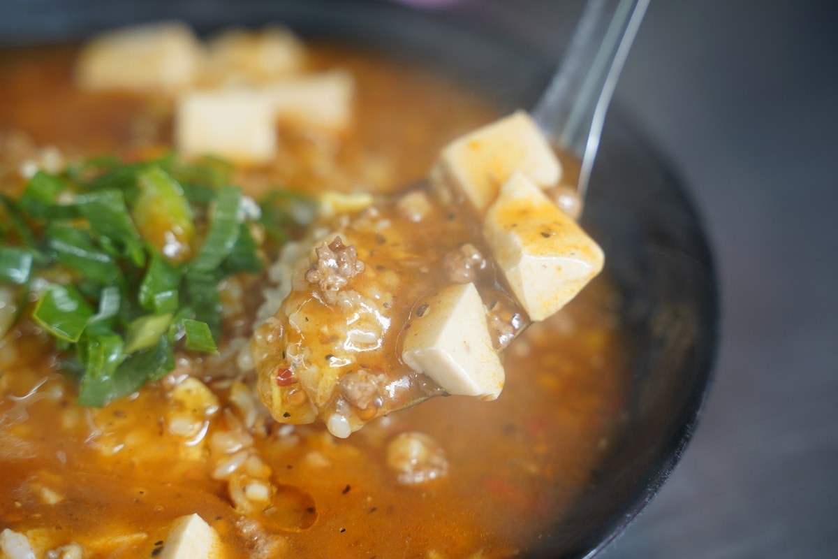【基隆暖暖小吃推薦】炒麵炒飯燴飯家庭小炒 美味蝦仁炒飯/麻婆豆腐燴飯 廖媽媽麵飯館暖暖店