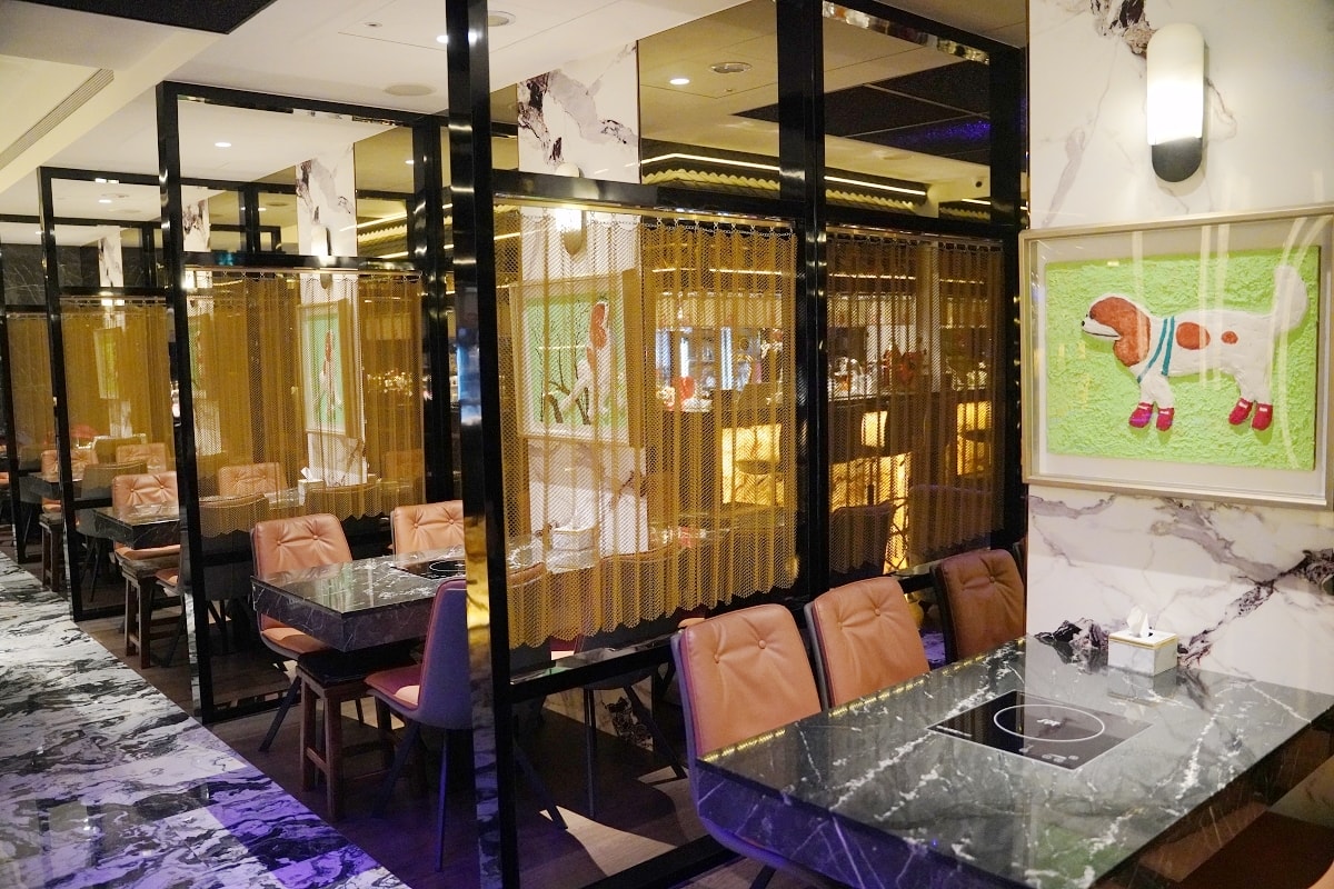 【台北條通餐酒館推薦】優雅華麗用餐環境+精緻豐富美味佳餚 陳年老酒699喝到飽 凌舞餐酒館 - 第4張圖 【台北條通餐酒館推薦】優雅華麗用餐環境+精緻豐富美味佳餚 陳年老酒699喝到飽 凌舞餐酒館