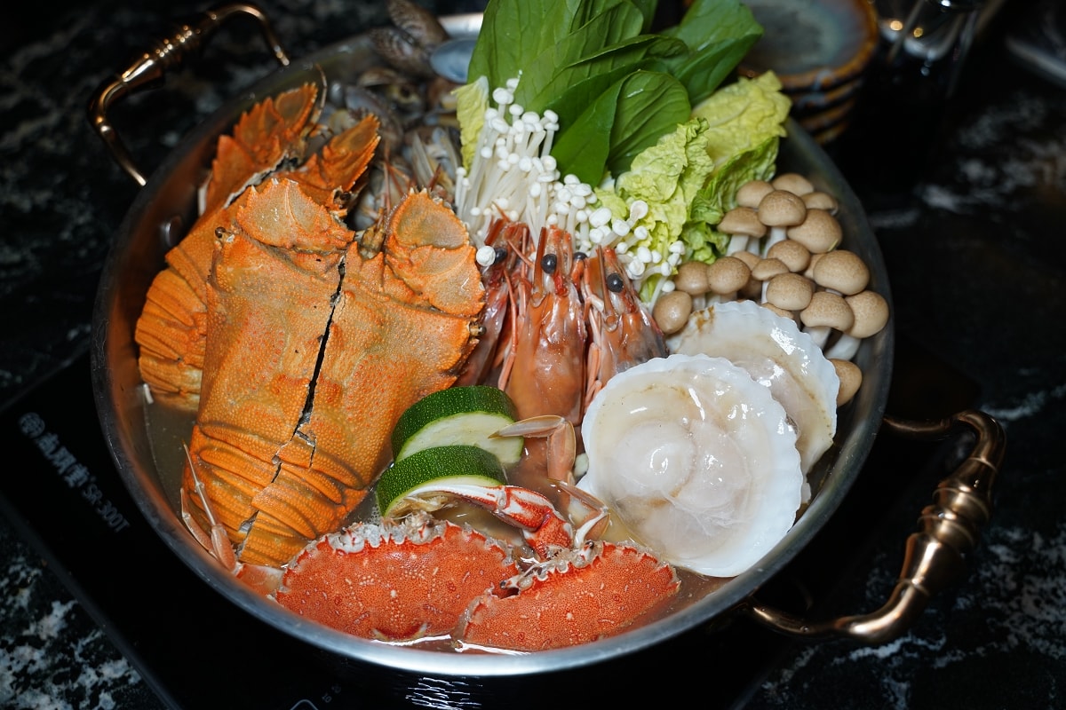 【台北條通餐酒館推薦】優雅華麗用餐環境+精緻豐富美味佳餚 陳年老酒699喝到飽 凌舞餐酒館 - 第19張圖 【台北條通餐酒館推薦】優雅華麗用餐環境+精緻豐富美味佳餚 陳年老酒699喝到飽 凌舞餐酒館