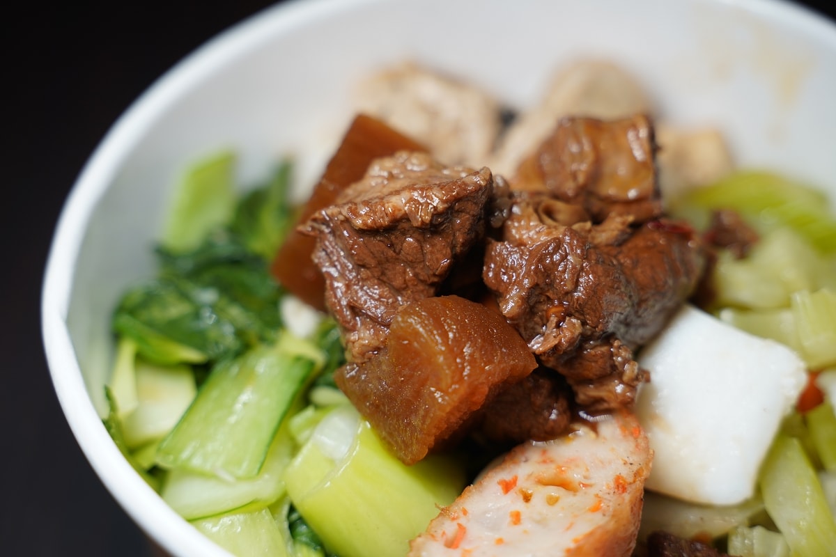 【中壢便當推薦】嚴選在地食材/自動化現代製菜設備 南桃園便當外送公司團膳 阿香婆台式弁當