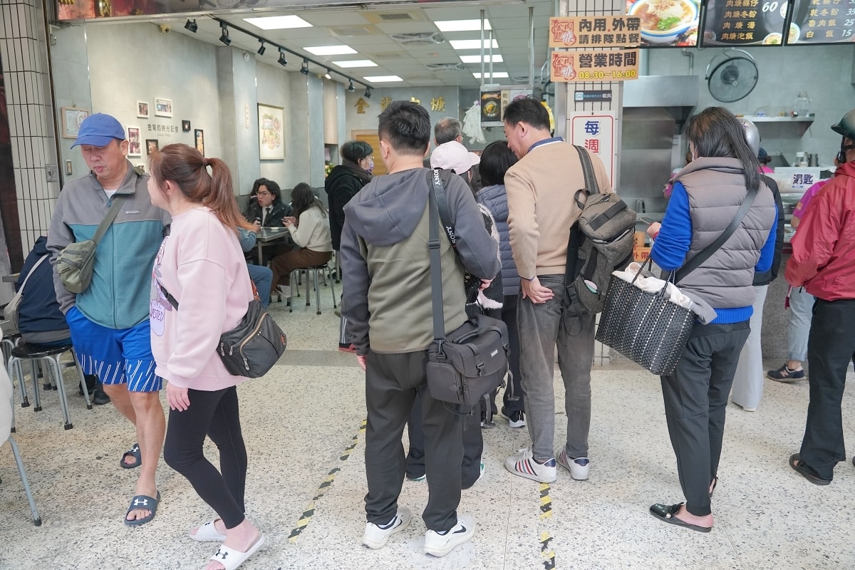 【基隆小吃推薦】創立於1976年基隆三沙灣在地老店 基隆100碗最高「5碗」殊榮 金龍肉羹