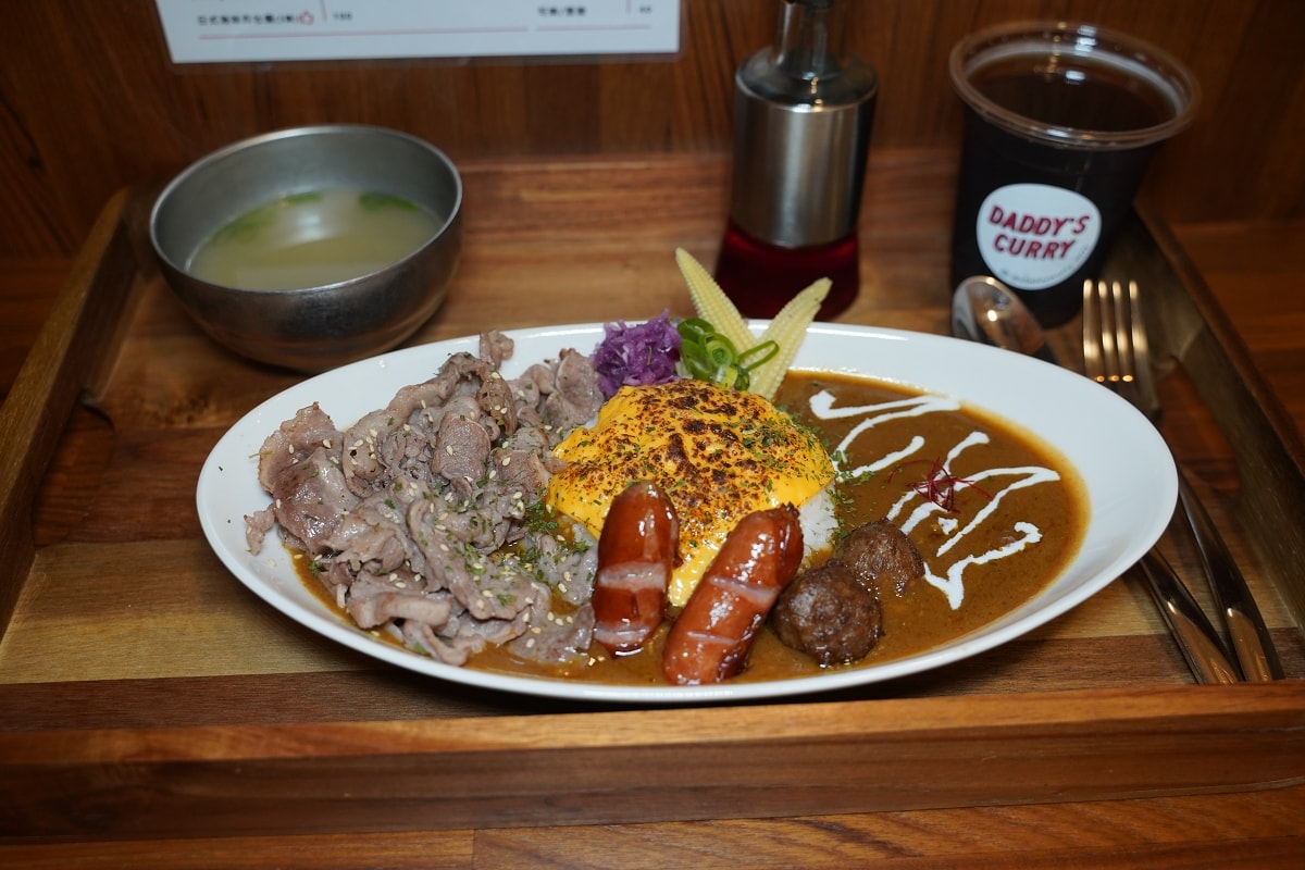 【內壢咖哩飯推薦】美味必點泰式咖哩 免費加飯加醬 天地咖哩Daddy’s Curry內壢店