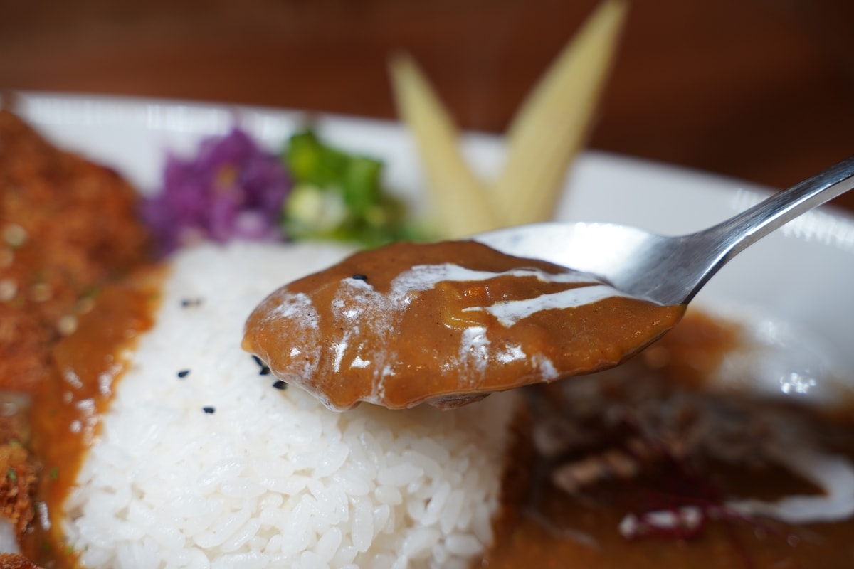 【內壢咖哩飯推薦】美味必點泰式咖哩 免費加飯加醬 天地咖哩Daddy’s Curry內壢店