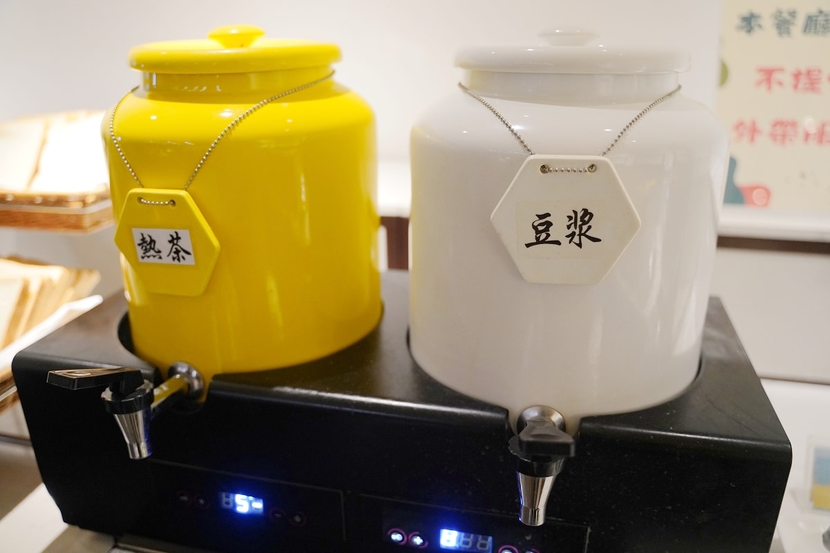 【台中沫秋立柳川行旅】台中舊城區柳川水岸旁 鄰近台中第二市場/台中火車站 雙人房不用千元