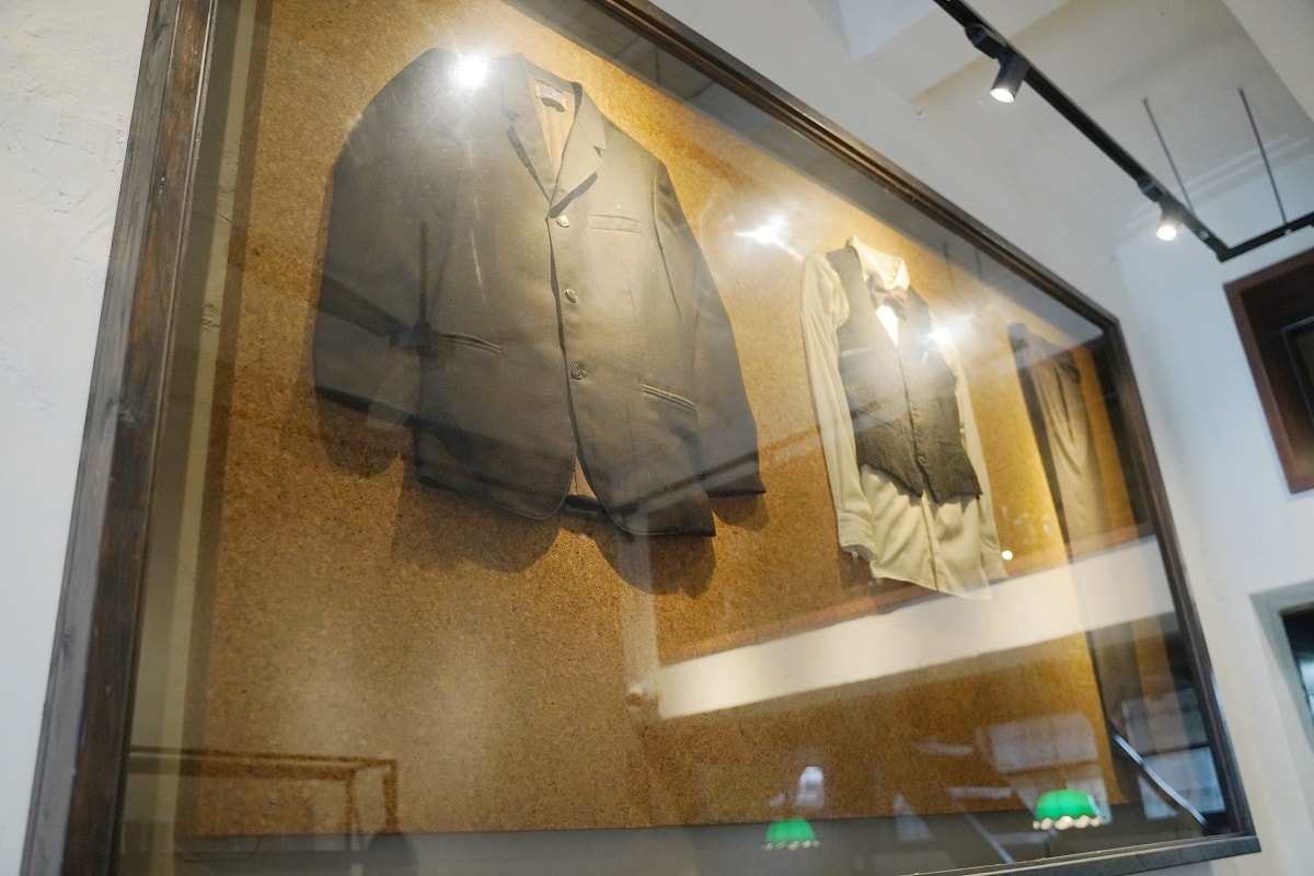 【中興西服冰菓室】台中第二市場百年歷史西服店大變身 招牌麥香咖啡+夾餡迷你銅鑼燒美味下午茶