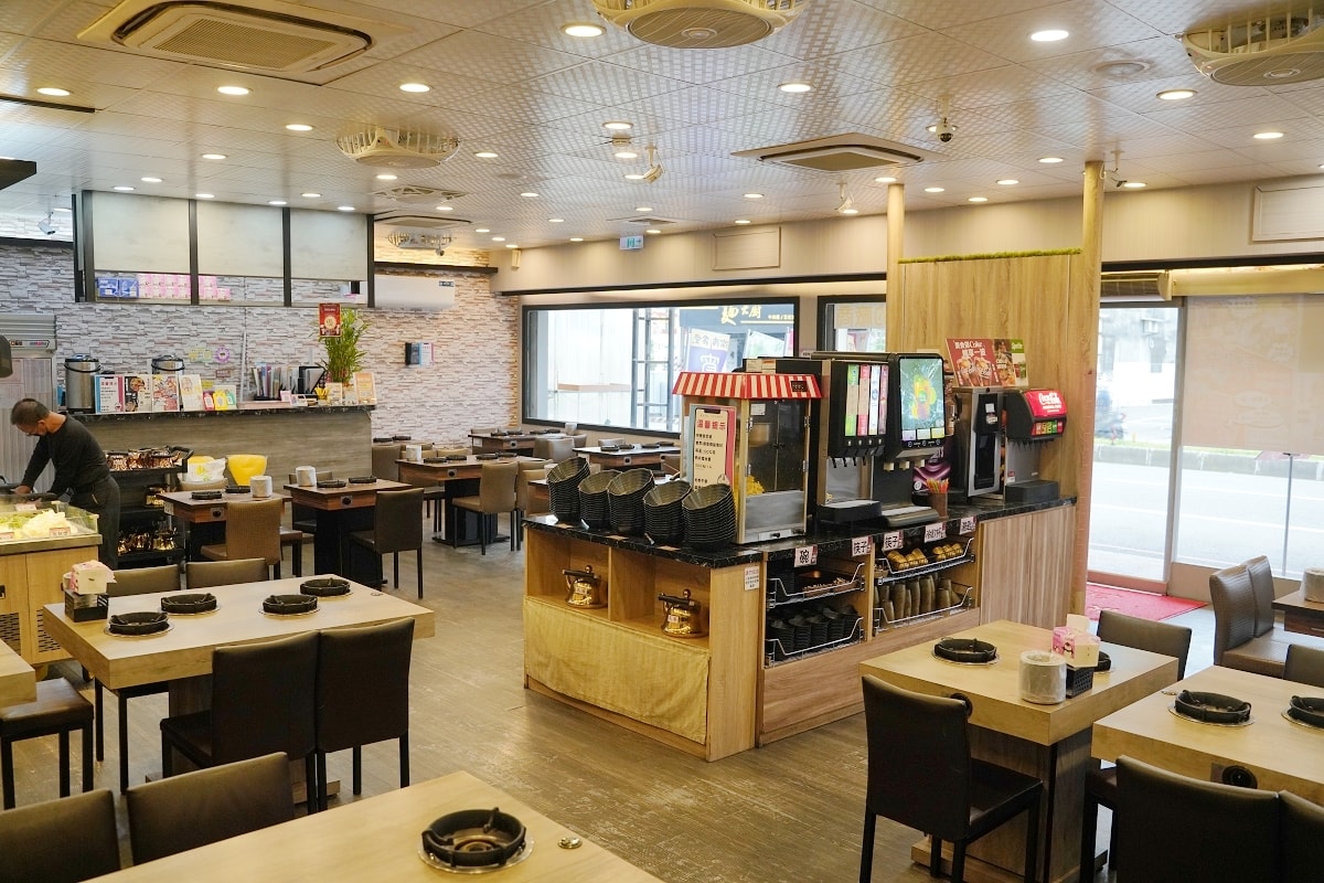 【懶鍋時尚湯鍋北龍店二訪】龍潭超高CP值豐富自助吧火鍋吃到飽 下午茶宵夜時段主餐買一送一