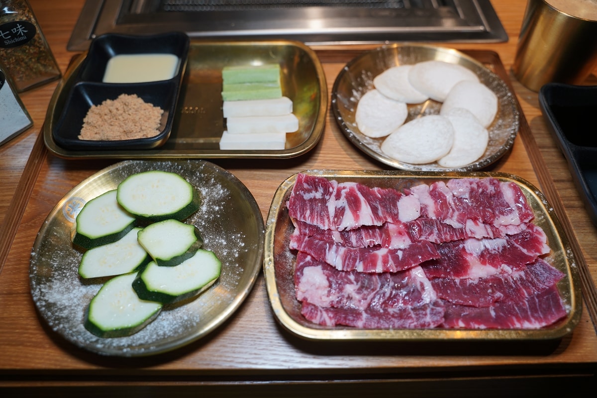 【米個人燒肉新莊富國店】新莊燒肉好選擇 I人獨享空間+飲料冰品吃到飽 美味冷藏熟成牛小排 - 第21張圖 【米個人燒肉新莊富國店】新莊燒肉好選擇 I人獨享空間+飲料冰品吃到飽 美味冷藏熟成牛小排