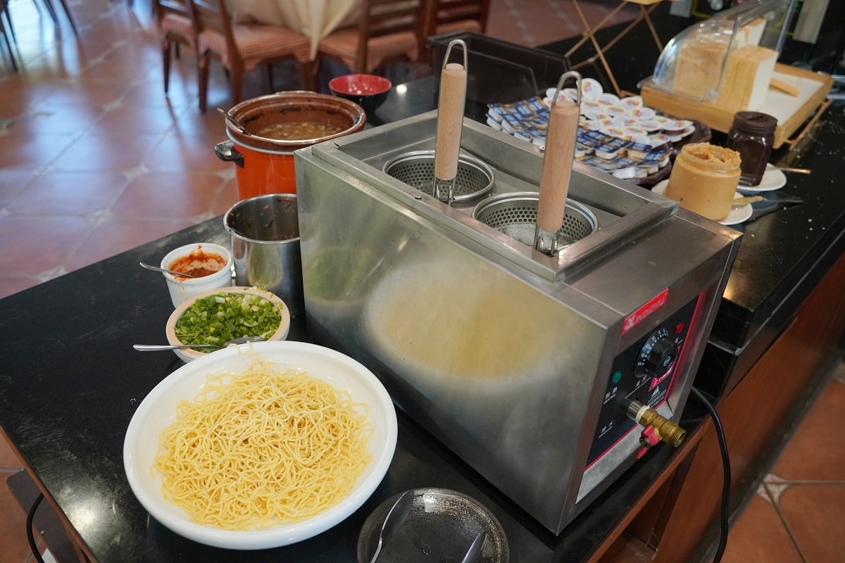 【沐舍溫泉渡假酒店】三訪金山海底溫泉泡湯聖地 南洋渡假風溫泉套房舒適乾淨 免費露天溫泉風呂