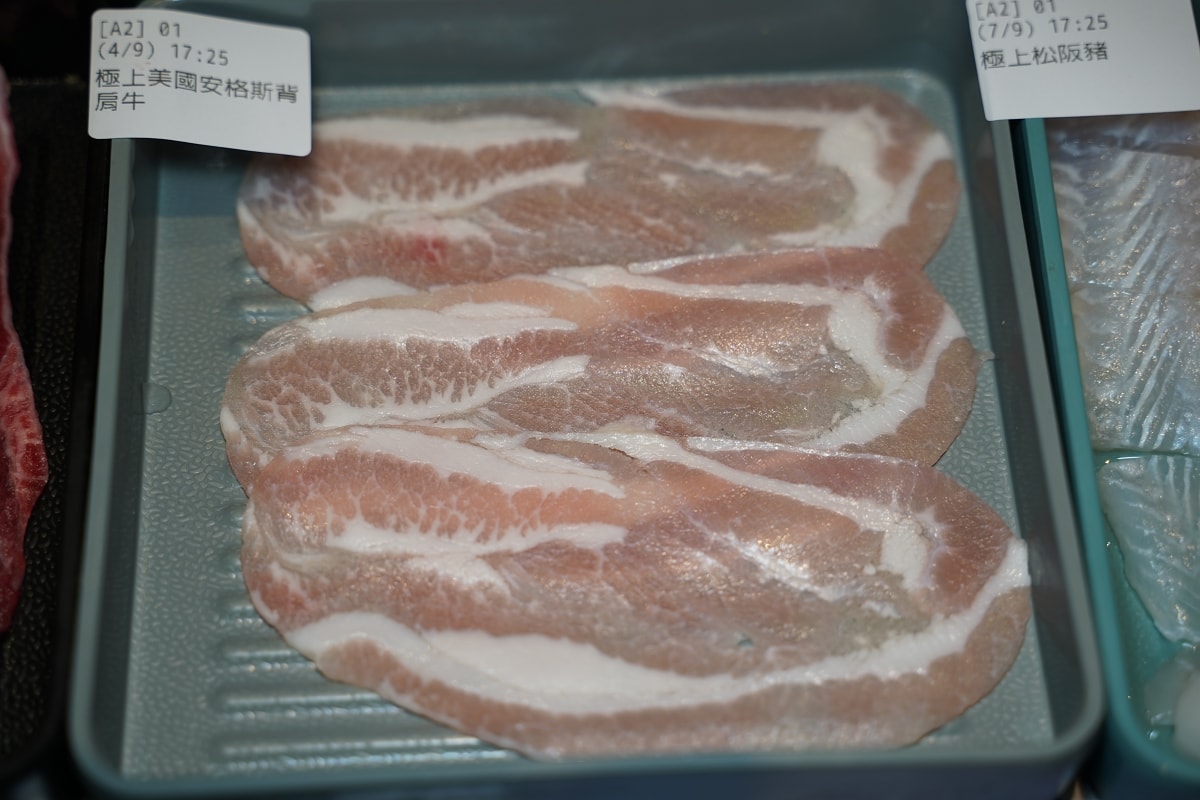 【尚禾鍋物】龍潭火鍋吃到飽領導品牌 豪華舒適用餐環境+豐富自助吧 手機點餐機器人自動送餐