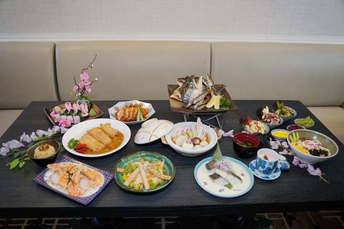 【麗星郵輪探索星號免費餐廳】麗都自助餐廳一日四餐吃飽飽 百味軒餐廳/星夢餐廳精緻中西式料理