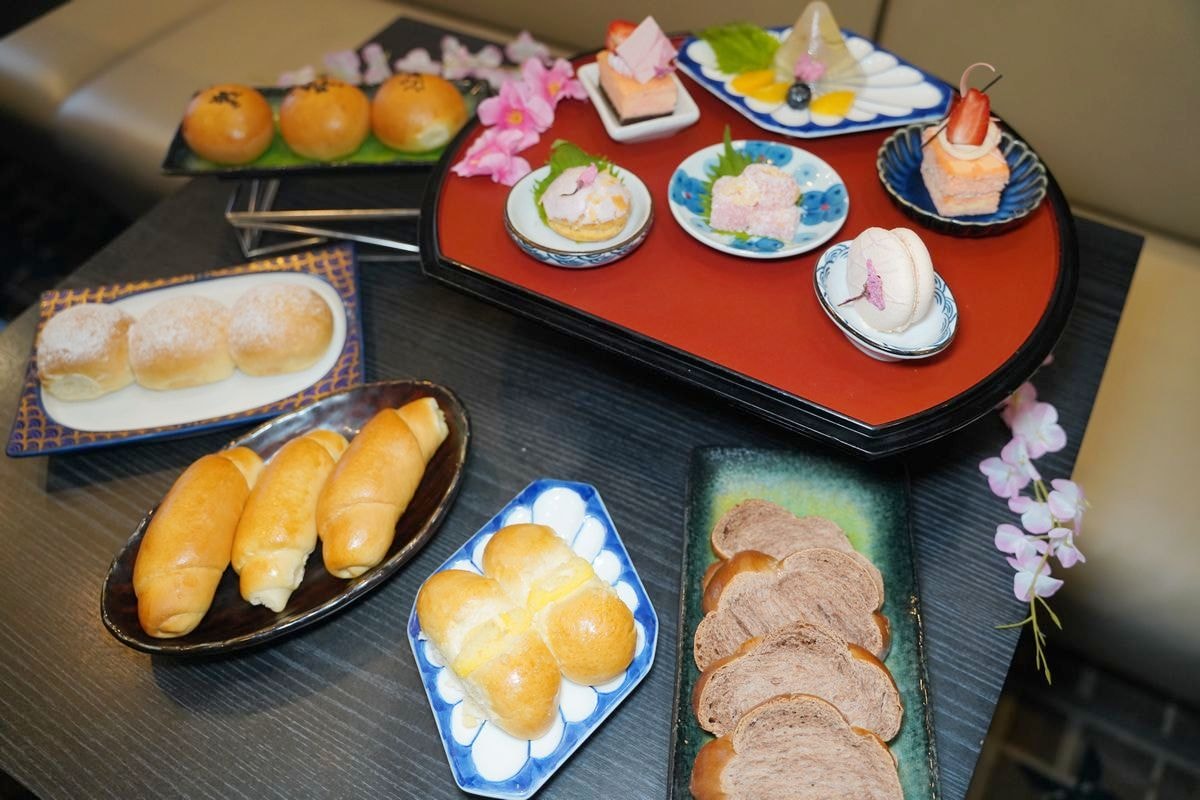 【麗星郵輪探索星號免費餐廳】麗都自助餐廳一日四餐吃飽飽 百味軒餐廳/星夢餐廳精緻中西式料理