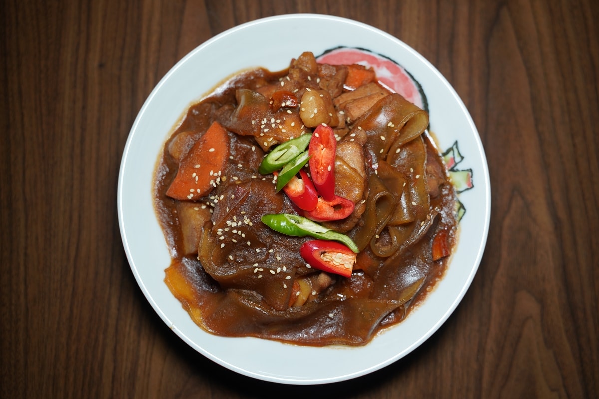 【韓濟蔘雞湯專門店】韓國傳統料理烏骨鮑魚蔘雞湯 獨特韓式漢方料理 台北條通韓式料理餐廳推薦