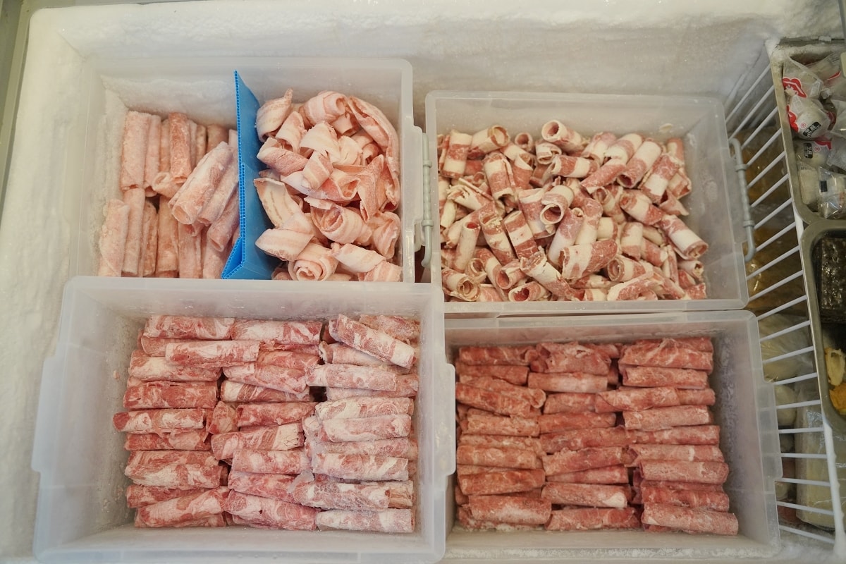【想肉了自助式火鍋燒肉吃到飽】台北信義區CP值最高火烤兩吃餐廳 500元內豐富自助吧吃到飽 - 第8張圖 【想肉了自助式火鍋燒肉吃到飽】台北信義區CP值最高火烤兩吃餐廳 500元內豐富自助吧吃到飽