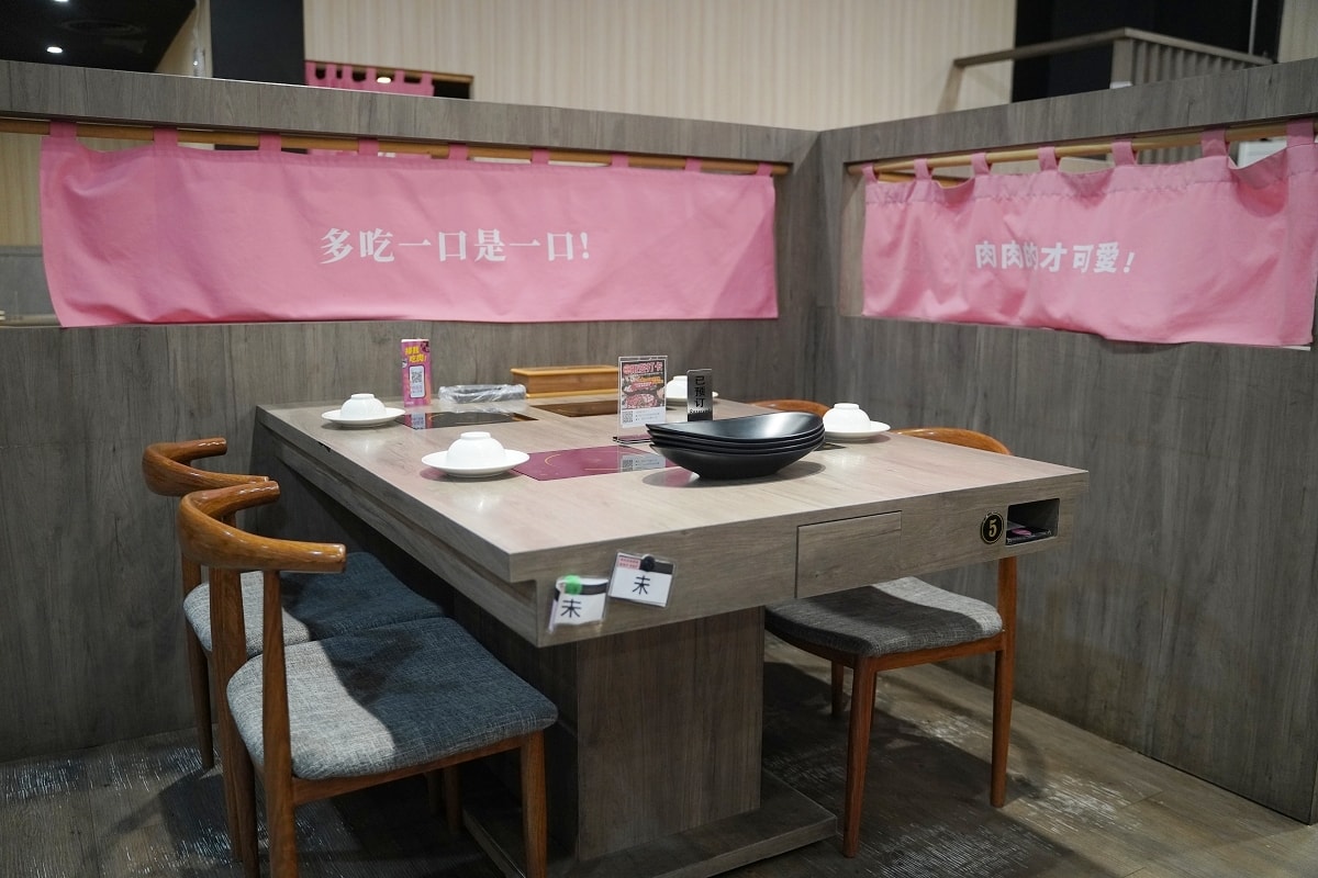 【內壢火鍋吃到飽餐廳推薦】268元起70種火鍋料飲料冰品自助吧吃到飽 肉多多火鍋內壢忠孝店