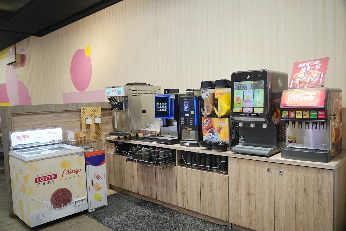【內壢火鍋吃到飽餐廳推薦】268元起70種火鍋料飲料冰品自助吧吃到飽 肉多多火鍋內壢忠孝店