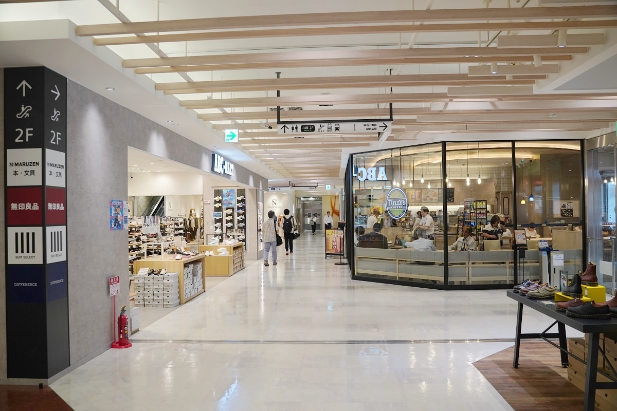 【JR岡山車站好好逛】岡山一番街 Sun Station Terrace 美食伴手禮通通有 - 第12張圖 【JR岡山車站好好逛】岡山一番街 Sun Station Terrace 美食伴手禮通通有