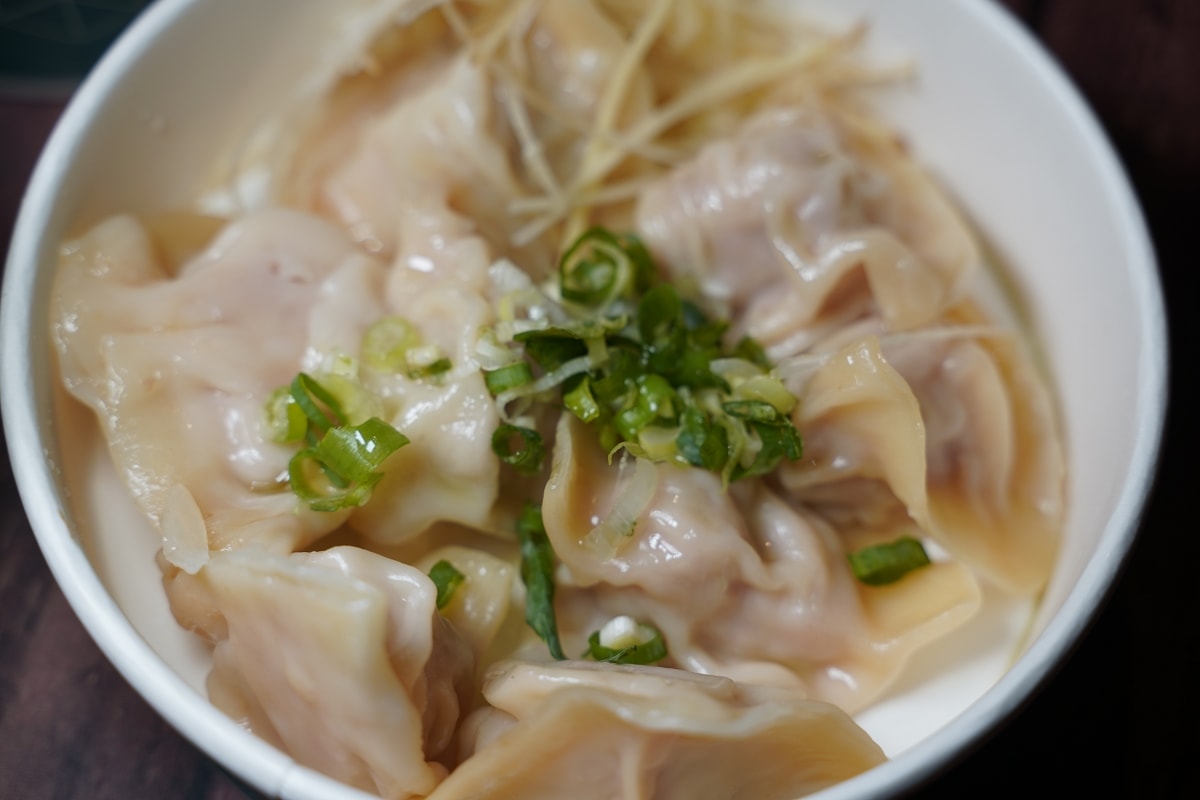 【麵東北】林口東北之家酸菜白肉鍋最新力作 美味必點韭菜花雙醬炸蛋滷肉飯/青麻椒鹹粥/驢打滾