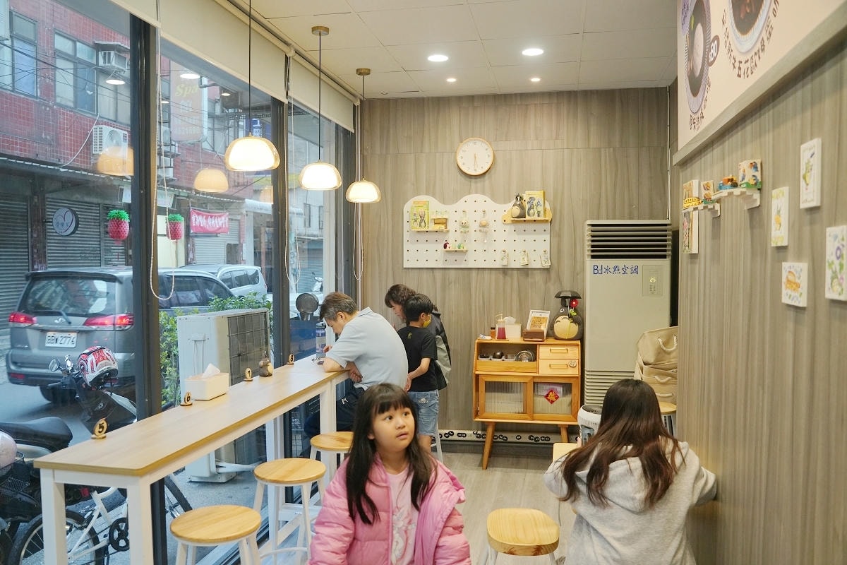 【山內村熟成咖哩內壢店】內壢平價咖哩飯推薦 美味自家調配熟成濃咖哩 麻婆豆腐咖哩香辣夠勁 - 第4張圖 【山內村熟成咖哩內壢店】內壢平價咖哩飯推薦 美味自家調配熟成濃咖哩 麻婆豆腐咖哩香辣夠勁