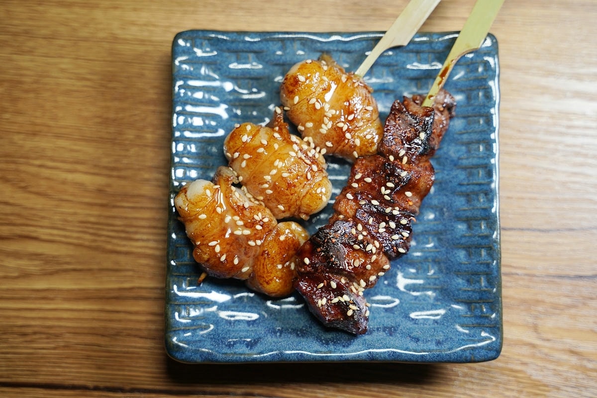 【旭苑大眾酒場】桃園居酒屋推薦 創新日式料理美味上桌 推薦菜色免費玩吃角子老虎機