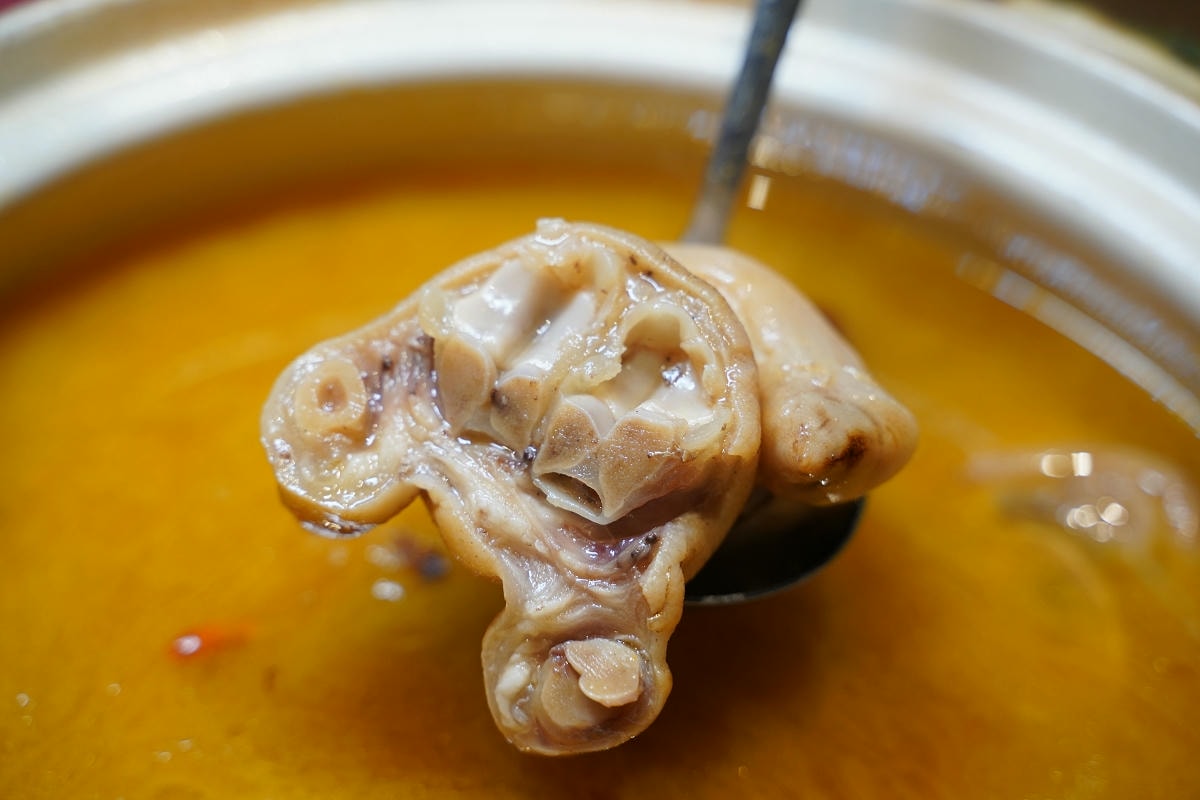 【星曜雞湯】台北中山區濃郁系雞湯火鍋 欣欣百貨內超人氣美食餐廳 商務聚餐包廂超人氣模特之夜