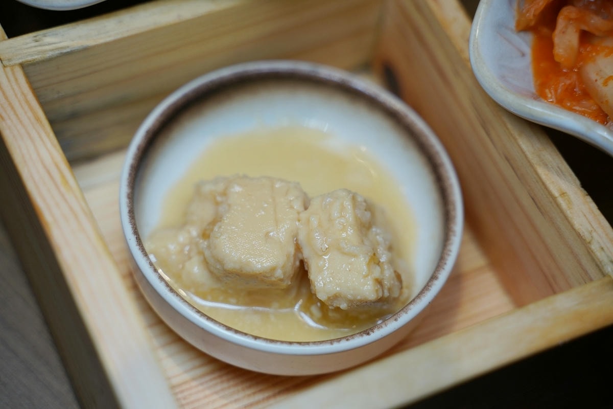 【星曜雞湯】台北中山區濃郁系雞湯火鍋 欣欣百貨內超人氣美食餐廳 商務聚餐包廂超人氣模特之夜